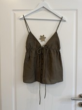 Zara Top mit Knöpfen | S |