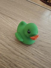 Grüne Ente Plastik Spielzeug Tierfiguren Deko