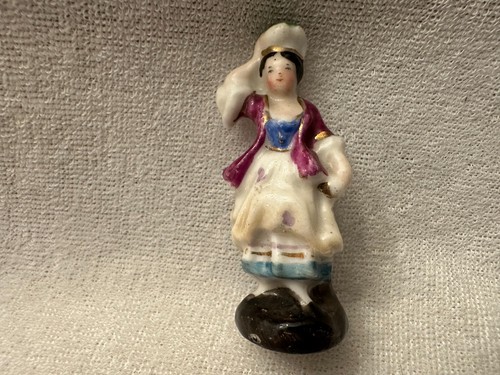 Alte porzellan miniatur figur - alte,