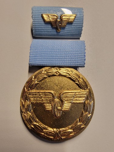 Ddr orden verdienstmedaille - ddr,