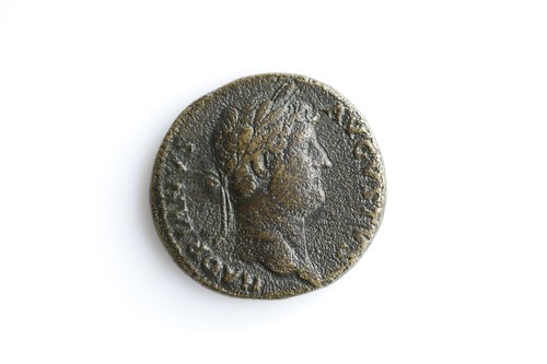 Hadrianus as felicitati - *,