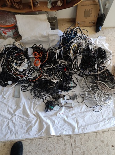 Gemischtes kabel - ,