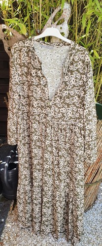 Kleid oliv beige boho - 40,