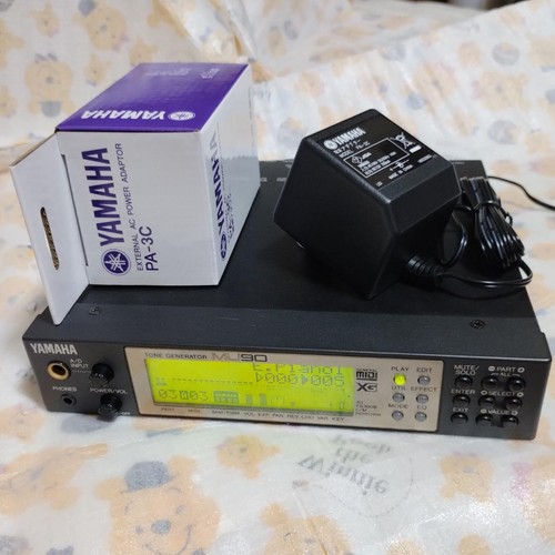 Yamaha mu90 midi soundmodul - midi,