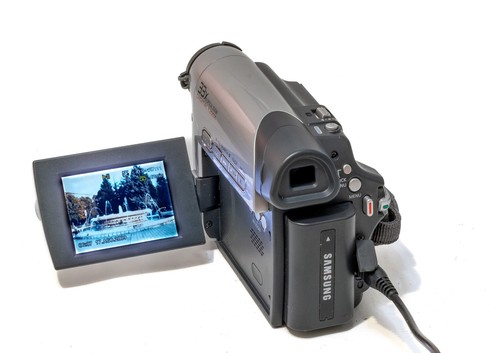 Samsung d361 zoom 33x - zoom,