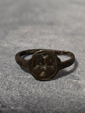 Alter Ring mit Eisernem Kreuz