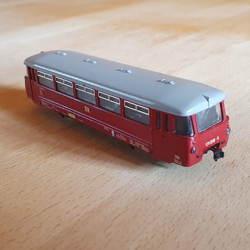 Zeuke bahnen - zeuke,