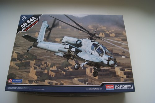 Academy 12129 ah 64a - academy, ah-64a