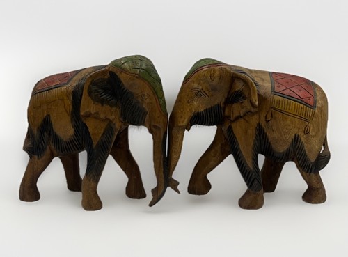 Elefantenfiguren aus holz - aus,