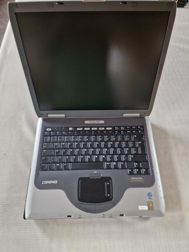 Vintage compaq presario - vintage, 2500