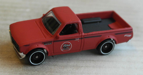 Hot wheels datsun - hot,
