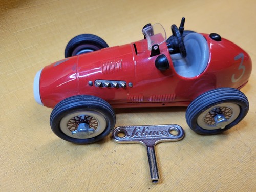 Schuco 1070 grand prix - grand, racer