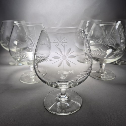 Vintage etched flower - 6x,