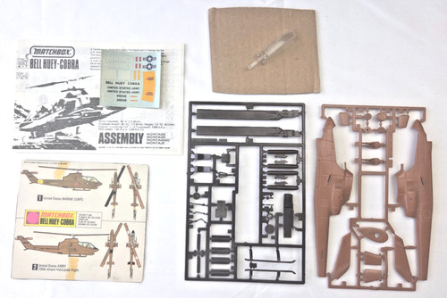 Matchbox 72 bell huey - pk-9, 1:72