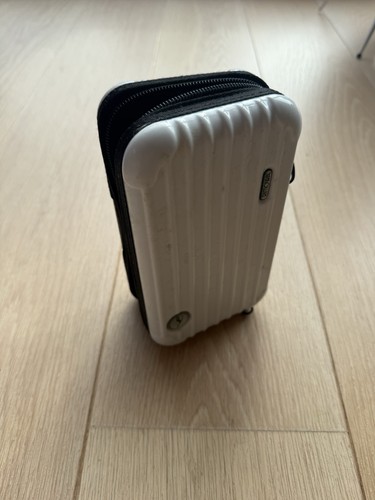 Rimowa lufthansa first - lufthansa,