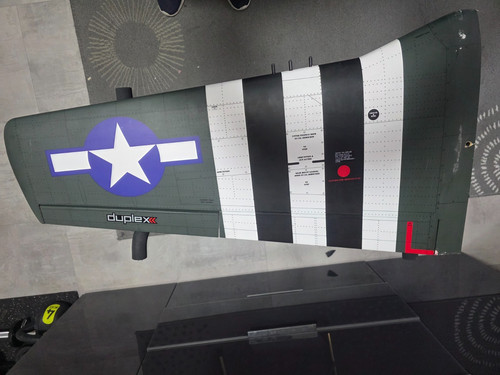 Mustang p51 hangar 9 - mustang-p51-d,