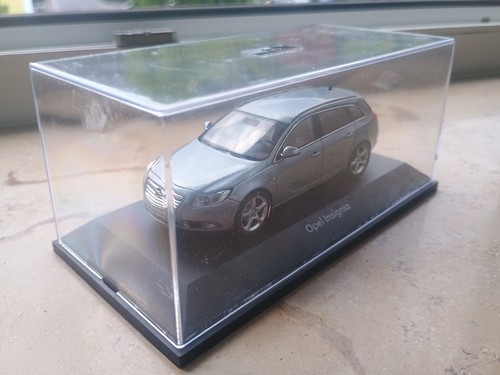 Schuco opel insignia - schuco,