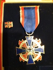 Orden Feuerwehr Deutsches Feuerwehr Ehrenkreuz silber mit Etui  (ja101)