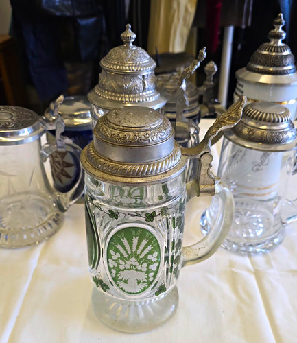 Glas bierkrug mit - mit, zinndeckel