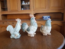 2 Deko Figuren Hühner Hähne Hahn aus Keramik, Dekoration Tier Vögel Tischdeko