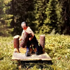 Preiser Holz H0 412 Mann Holz stapelnd alt antik 50er Jahre