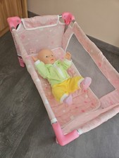 New Born Puppe mit Bett und Trage Inkl. Anziehsachen Babypuppe