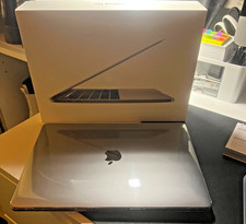Apple MacBook Pro 13" - Intel