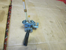 GSF 1200  BANDIT S/N GV75A 1996-00 BENZINHAHN KRAFTSTOFFHAHN orig. Suzuki