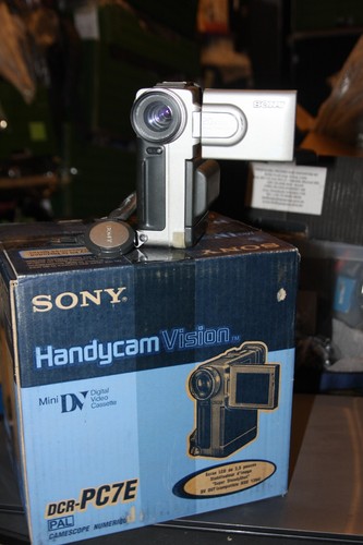Sony dcr pc7e - sony,