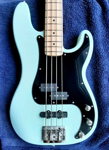 Squier bass einmalig - squier, einmalig!!