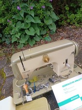 Nähmaschine BERNINA 710  mit