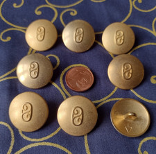 Knöpfe Konvolut, 8 Stück