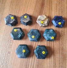 1 Feenstein Hexagon Moosachat