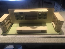 Alter  Kaufmannsladen aus Holz 60er Jahre ?