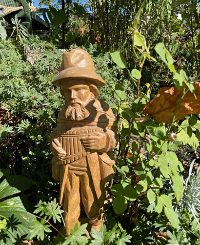 Handgeschnitzte holzfigur - handgeschnitzte,
