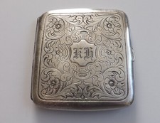 Altes Zigarettenetui  versilbert mit Monogramm 80,00 g.