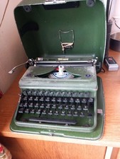 Schreibmaschine von Triumph