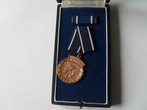 Ddr orden medaille - ddr,