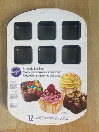 Wilton antihaft brownie - antihaft,