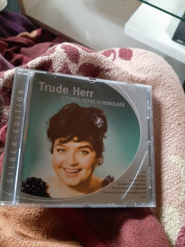 trude herr