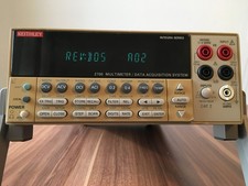 Keithley 2700 Multimeter, funktionstüchtig aber mit deutlichen Gebrauchsspuren
