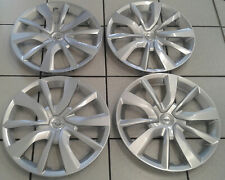 Ein Satz 4 Radkappen Opel