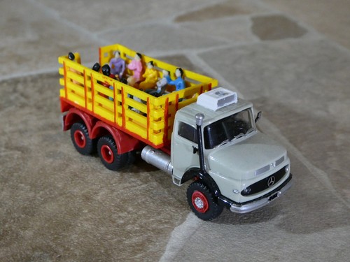 Brekina mercedes lak 2624 - mercedes,