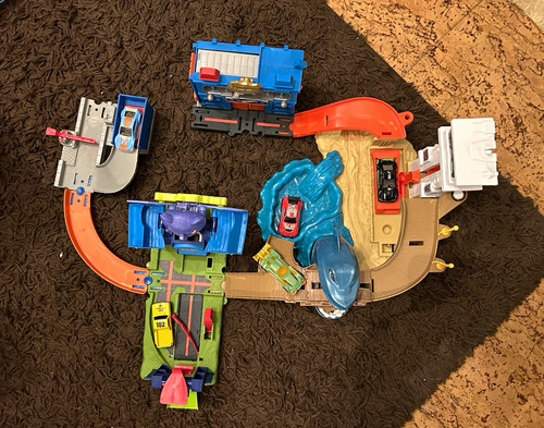Hot wheels autorennbahn - hot,