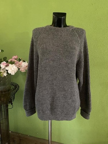 Men vintage stories sweater - men,