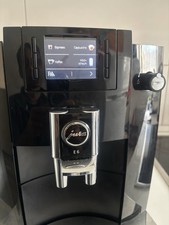 Kaffeevollautomat Jura Impressa E60 mit Cappuccinatore 12,Monate Gewährleistung