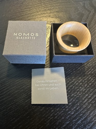 Nomos glashütte lupe 5 - nomos, 3,5