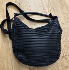 FREDS BRUDER SCHULTERTASCHE