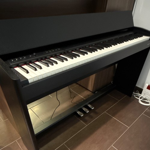 Roland f701 digitalpiano - roland,