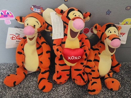 Disney store tigger - disney,